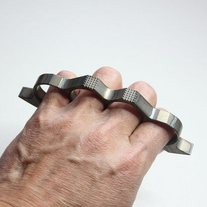 Multifunctional TC4 Titanium Knuckle Duster Safety-defend EDC