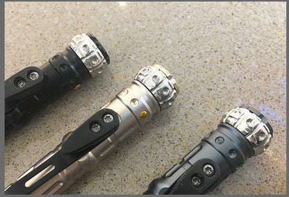 Multifunctional Gyro Tactical Pen Tactical Pen Tungsten Steel LED Lighting