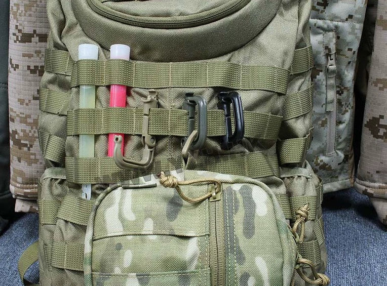 Adventure Gear Attach D-Lock Carabiner Outdoor Equipment Clasp