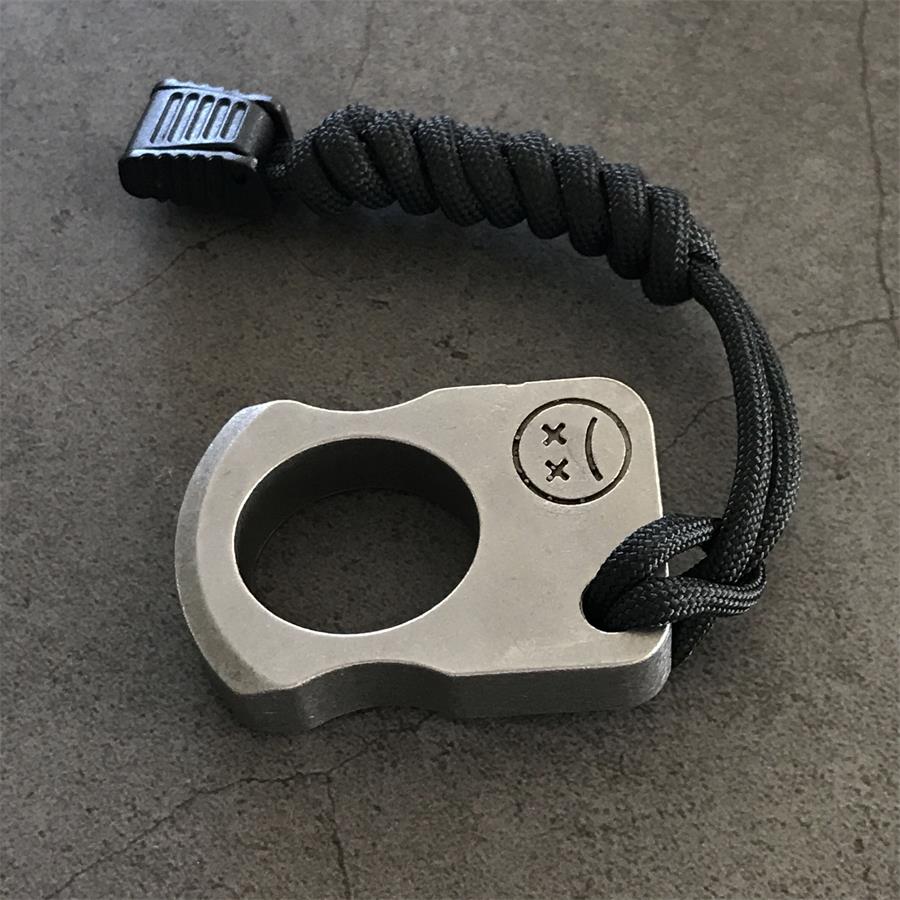 Crying Face-Steel One Finger Knuckles Outdoor Portable EDC