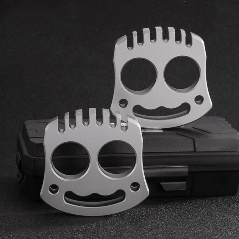 Brook- Steel Knuckle Duster Female Anti Wolf Defense ED