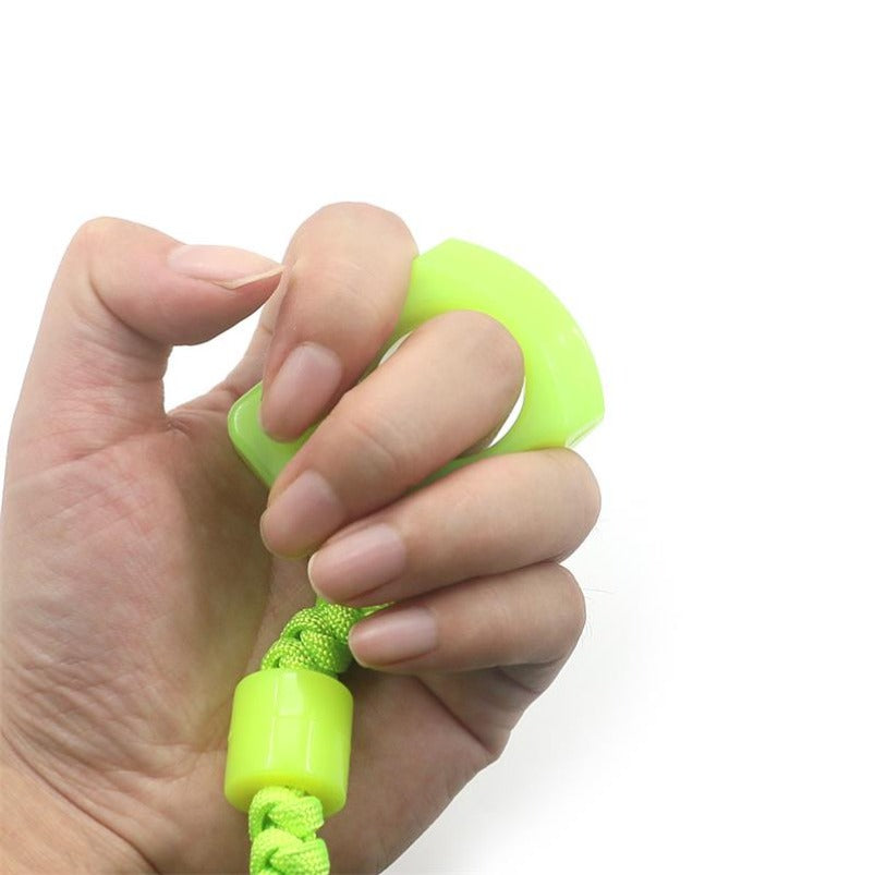 Pingente de autodefesa fluorescente não metálico Knuckle Duster